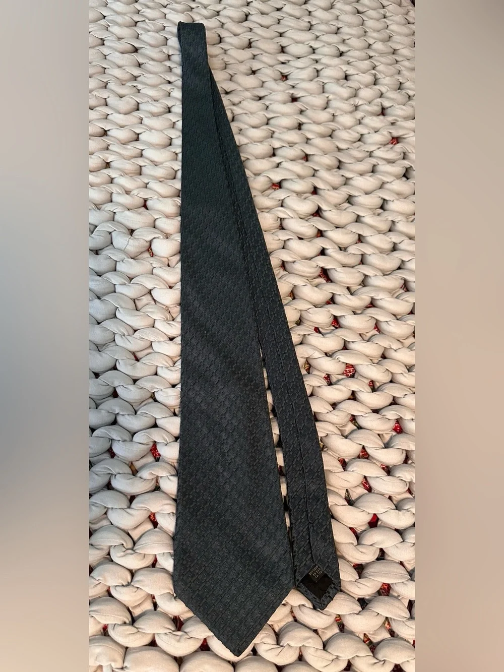 Banana Republic Black Textured Men's silk tie